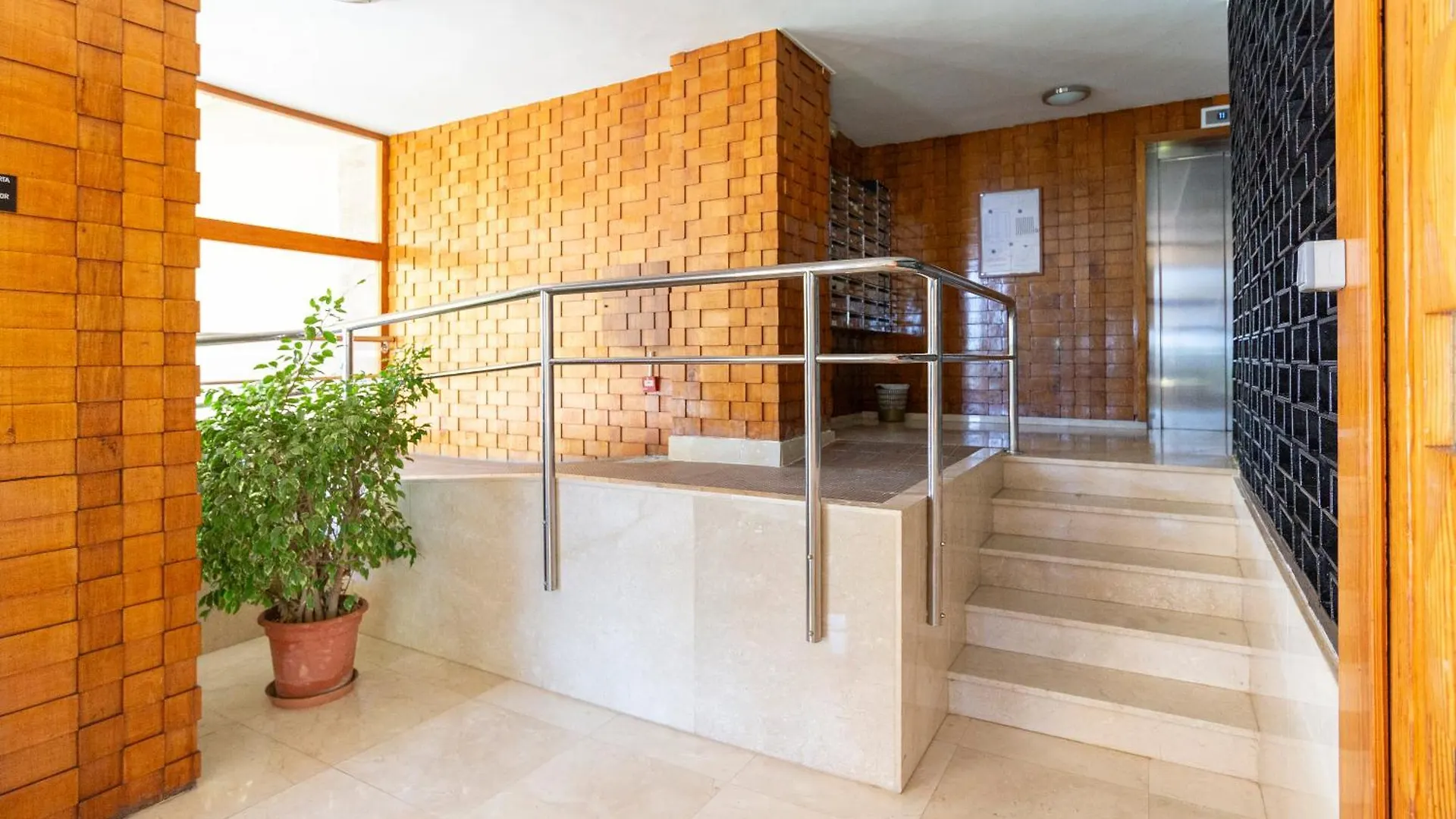 Playamar Waterfront Exclusive Apartment And Views Tower 2 Fl 14 Torremolinos