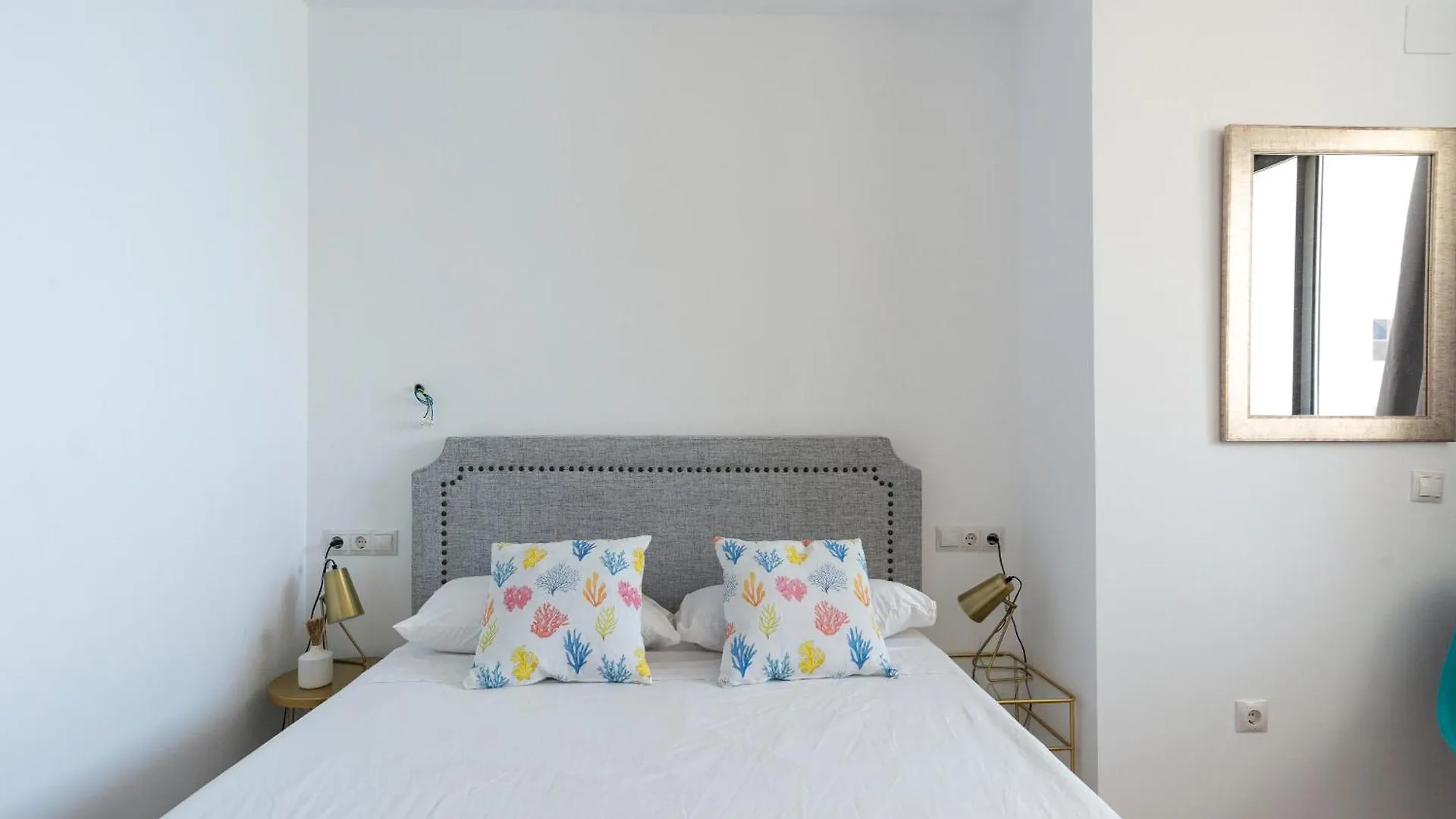 Playamar Waterfront Exclusive Apartment And Views Tower 2 Fl 14 Torremolinos