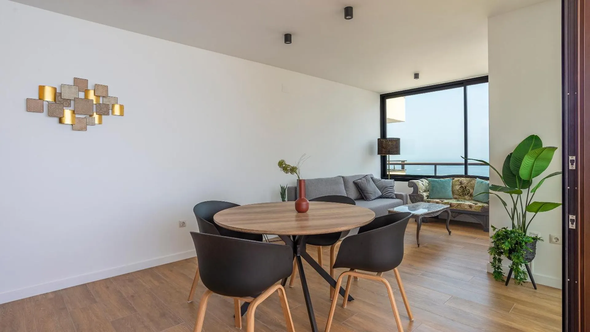 Playamar Waterfront Exclusive Apartment And Views Tower 2 Fl 14 Torremolinos